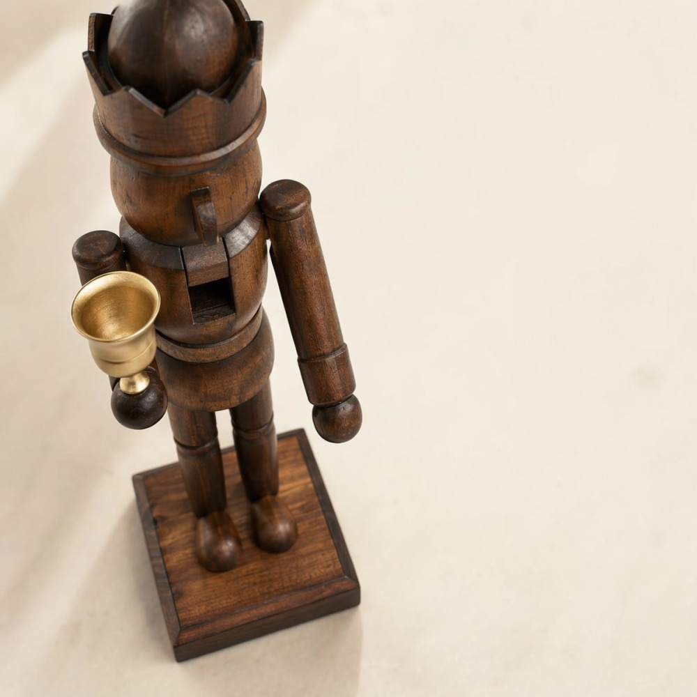 Vintage Style Nutcracker With  - Nutcracker Figurine 评论和价格