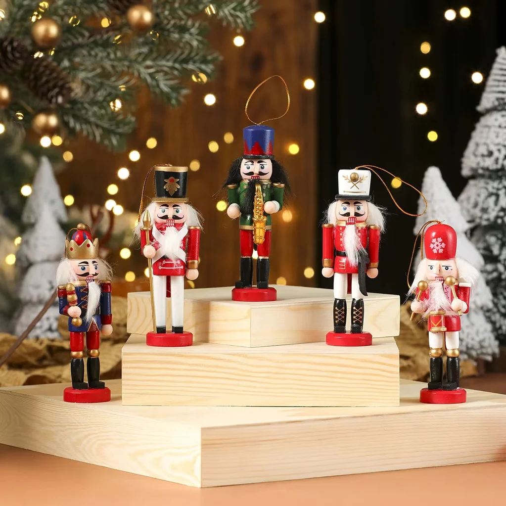 Wooden Nutcracker Figurine Set - Nutcracker Figurine 评论和价格