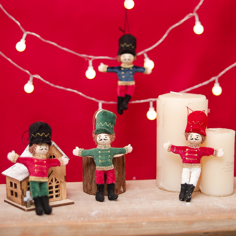 Nutcracker Soldier Christmas O - Nutcracker Figurine 评论和价格